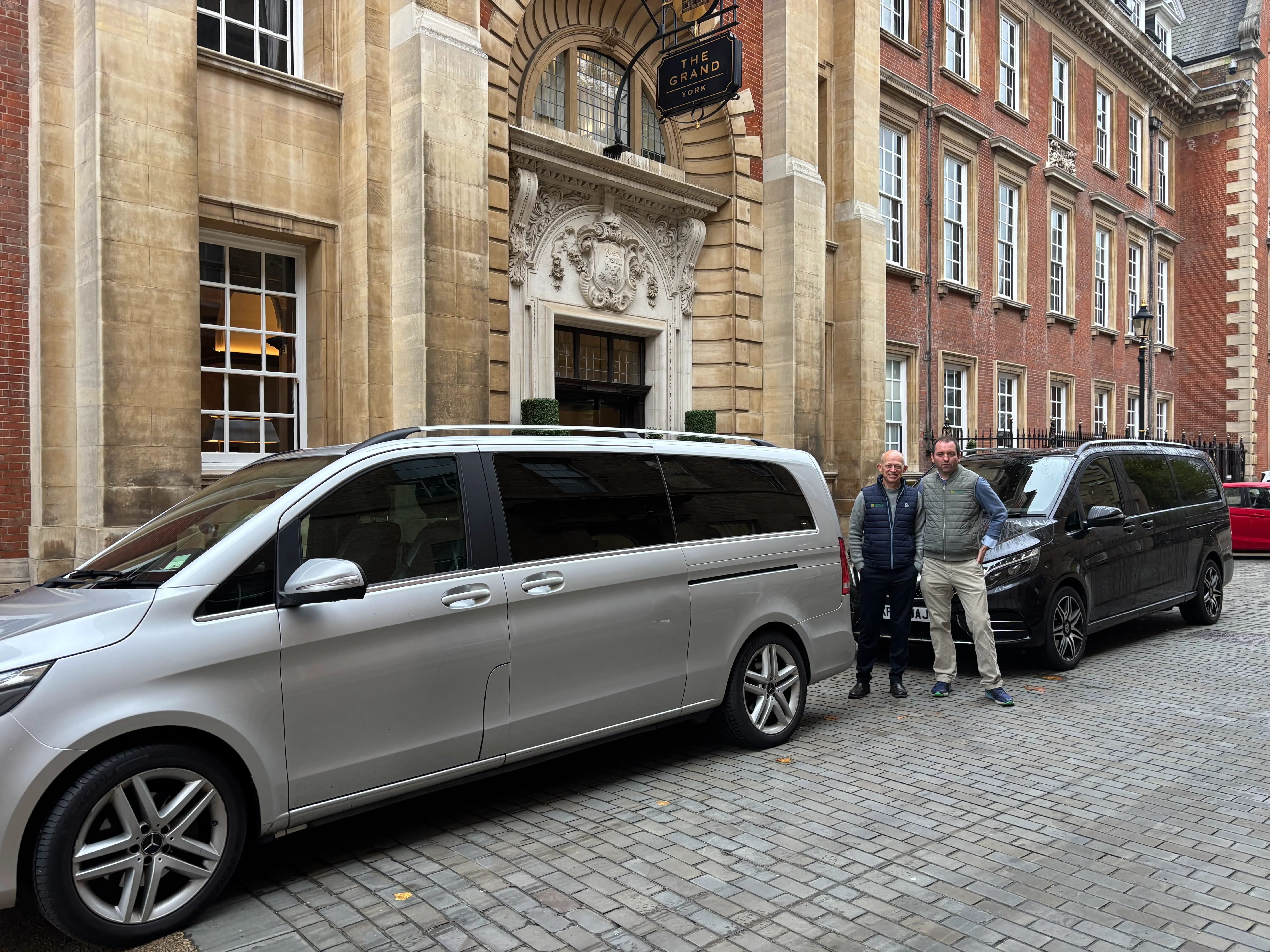 A private Mercedes-Benz V-Class ready for an express transfer